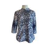 T815 hand printed batik shirt indigo + white