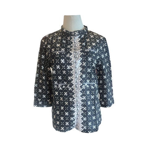 T815 hand printed batik shirt black + white cross