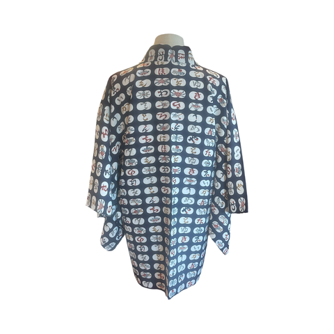 Japanese vintage silk haori /jacket- Repetitive stylized motif on a navy background